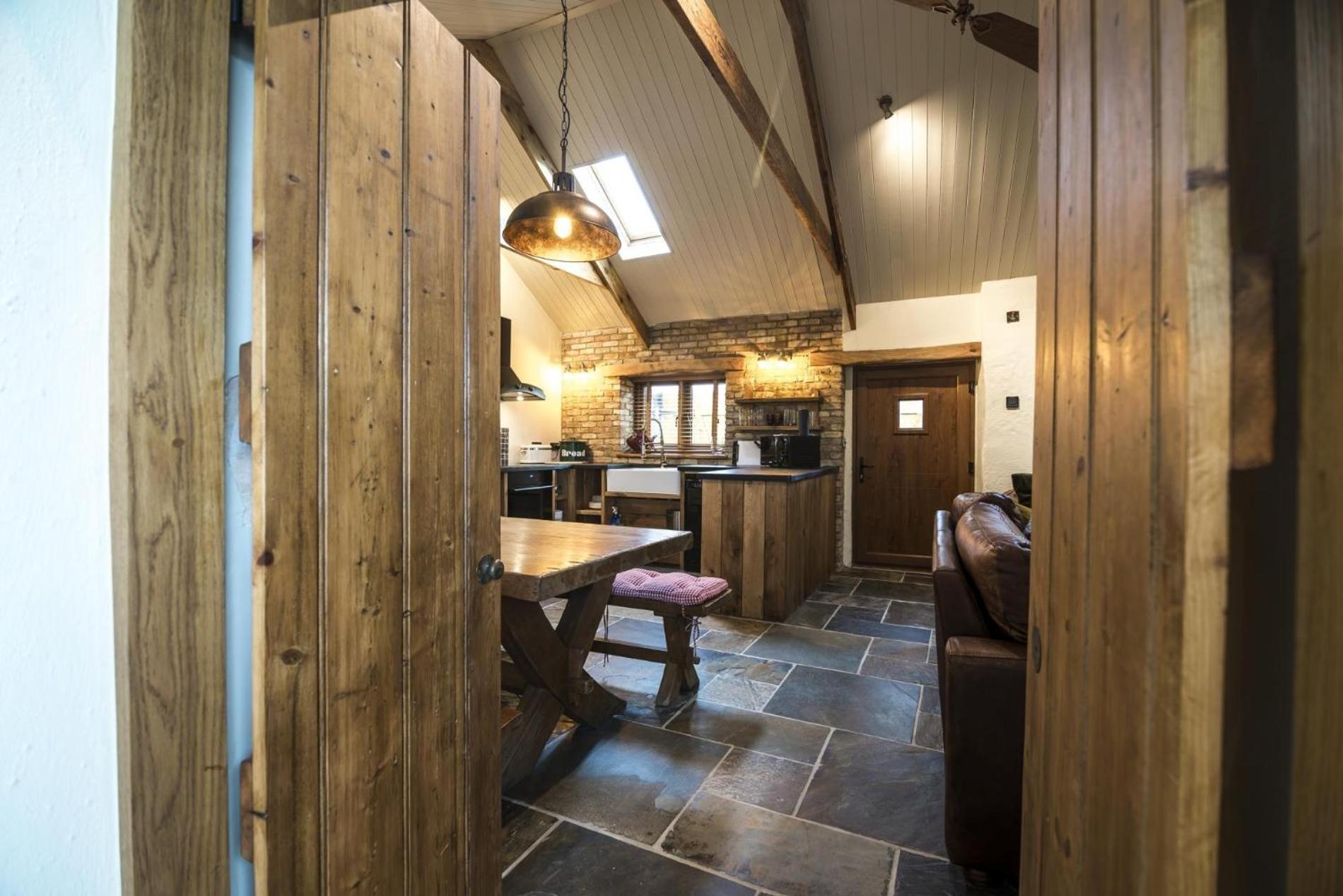 Lavender - Luxurious Barn Conversion - Blossom Farm Johnston Exterior photo