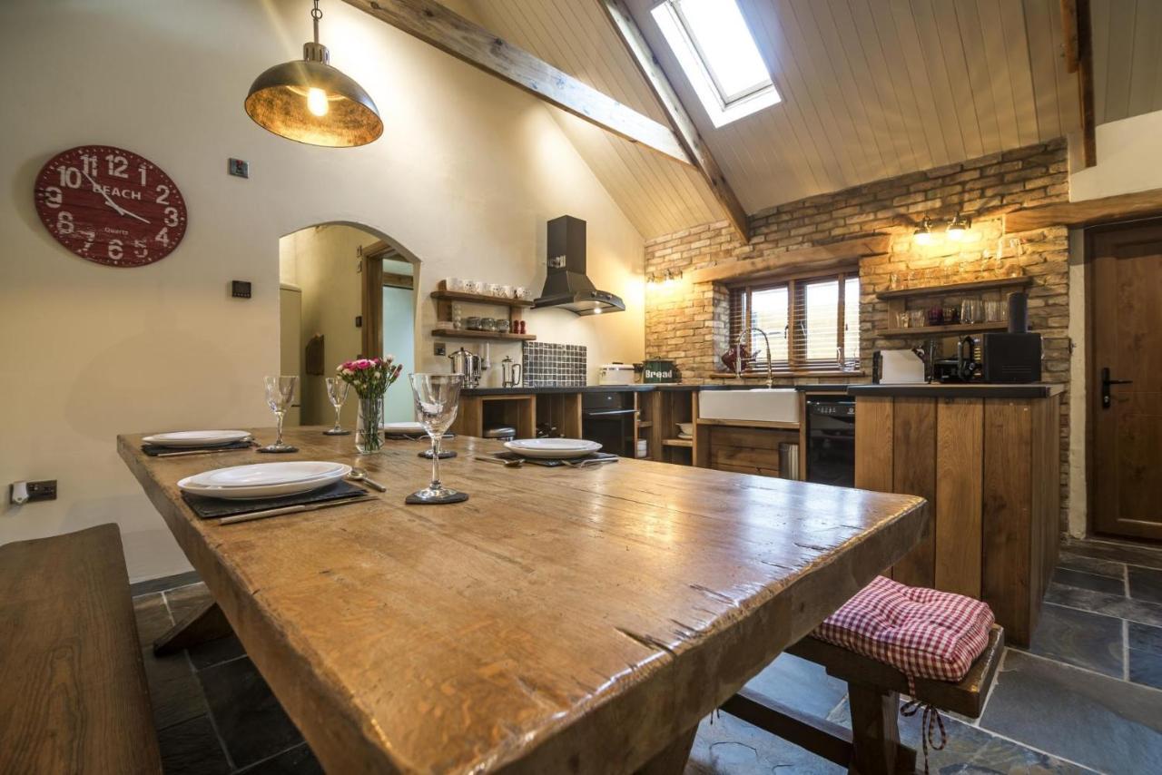 Lavender - Luxurious Barn Conversion - Blossom Farm Johnston Exterior photo
